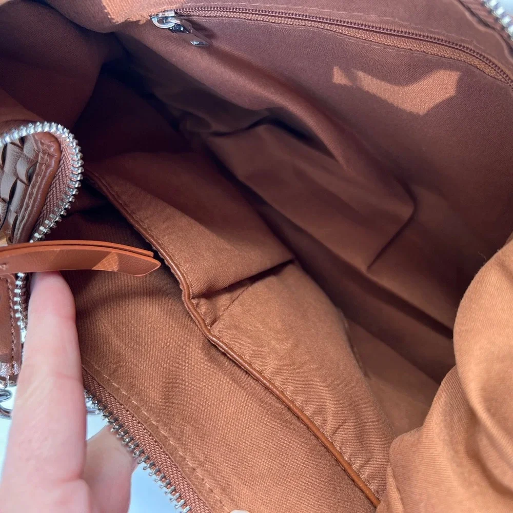 Vegan Leather NEW Woven Hobo Bag with‎ Chain Strap and Tassels Zip Closure Brown
